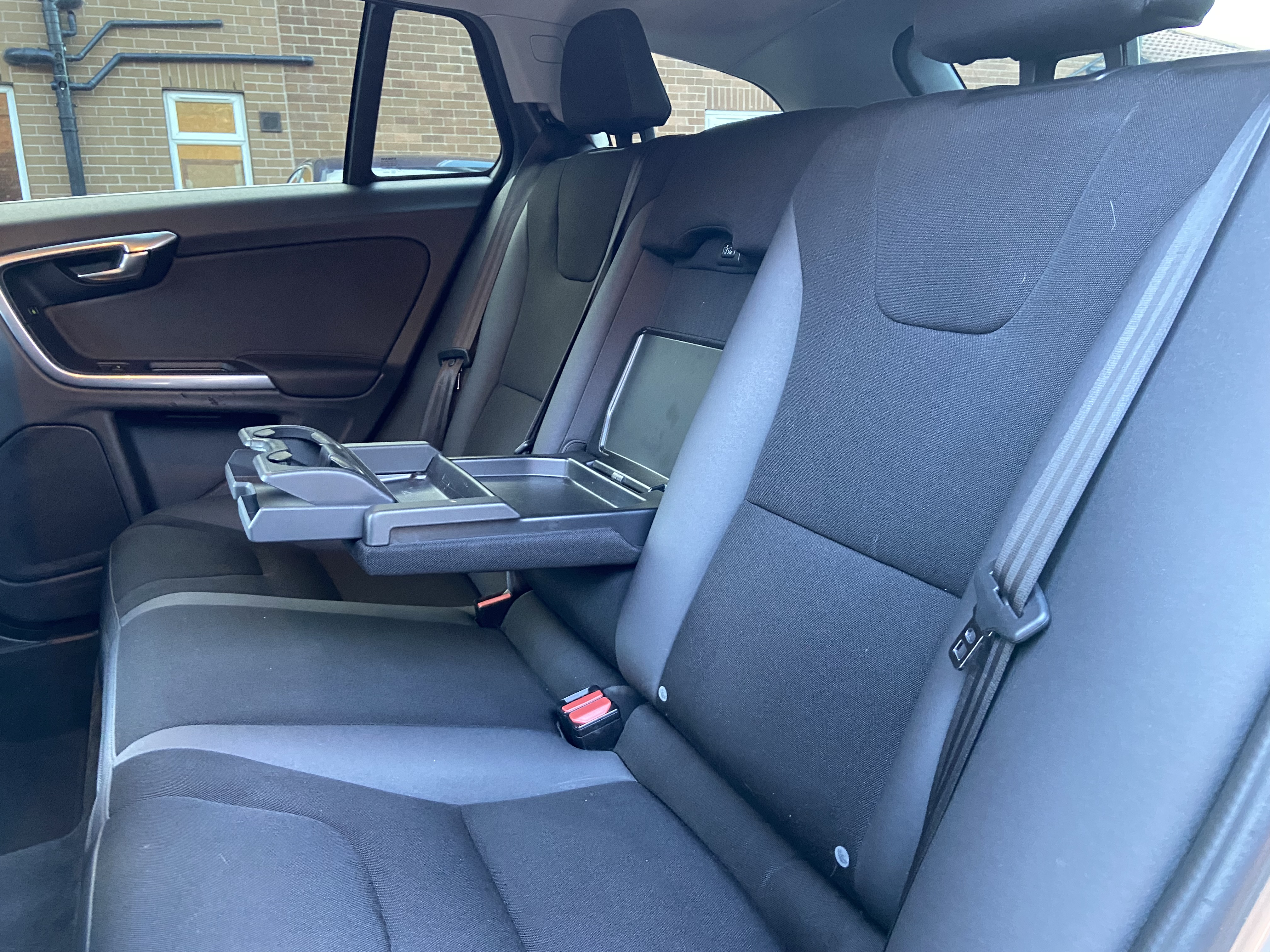 additional car image