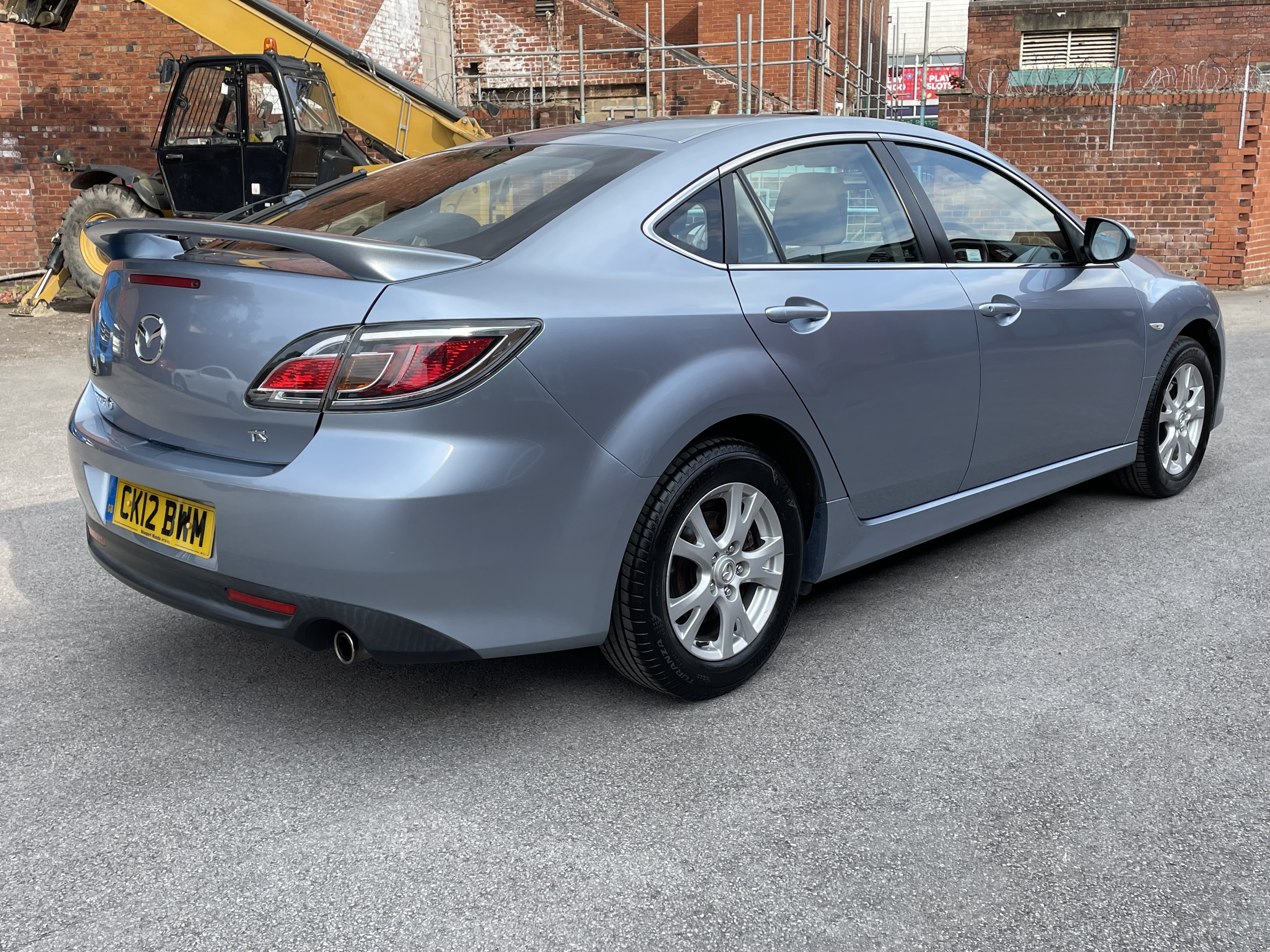 additional car image