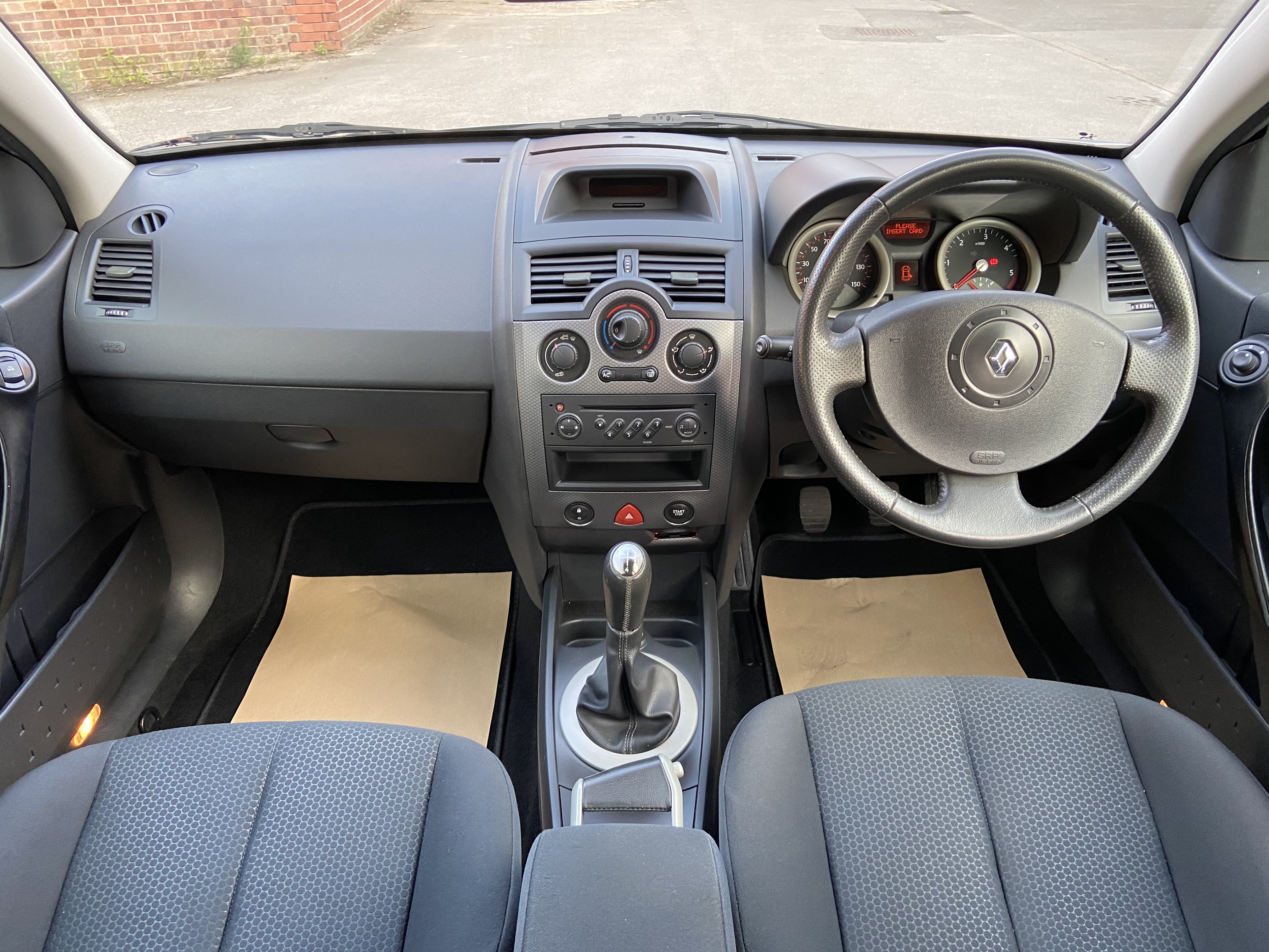 additional car image
